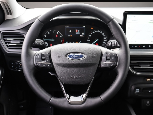 Ford Focus (03/2026, Benzin)
