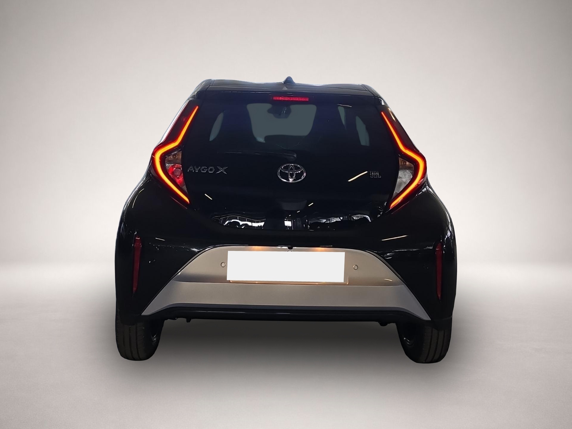Toyota Other (02/2025, Benzin)