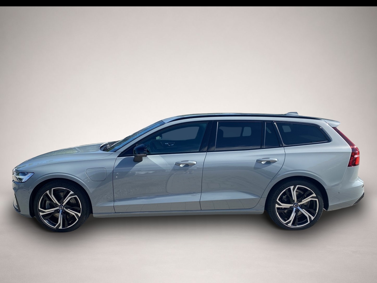 Volvo V60 (06/2024, )