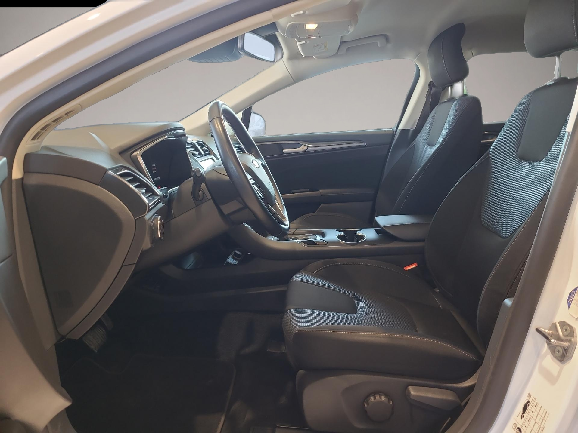 Ford Mondeo (02/2022, Hybrid (Benzin/Elektro))
