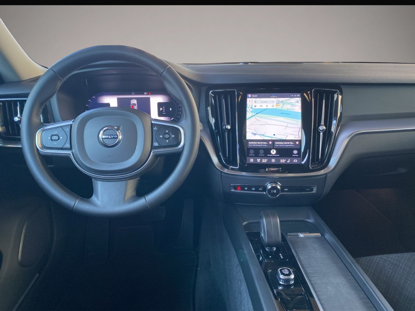 Volvo V60 (08/2023, Benzin)