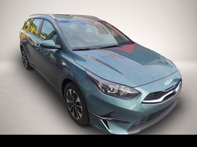 KIA cee'd Sportswagon (03/2026, Benzin)