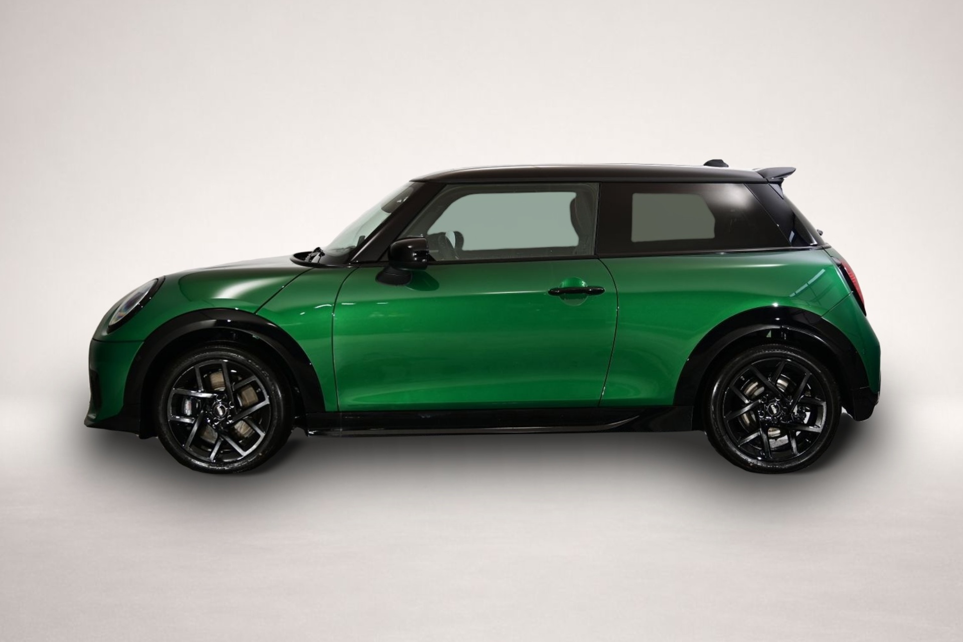 Mini Cooper (03/2026, Benzin)
