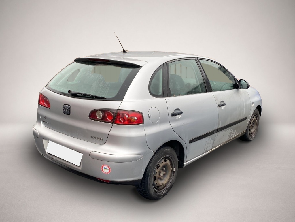 Seat Ibiza (06/2004, )