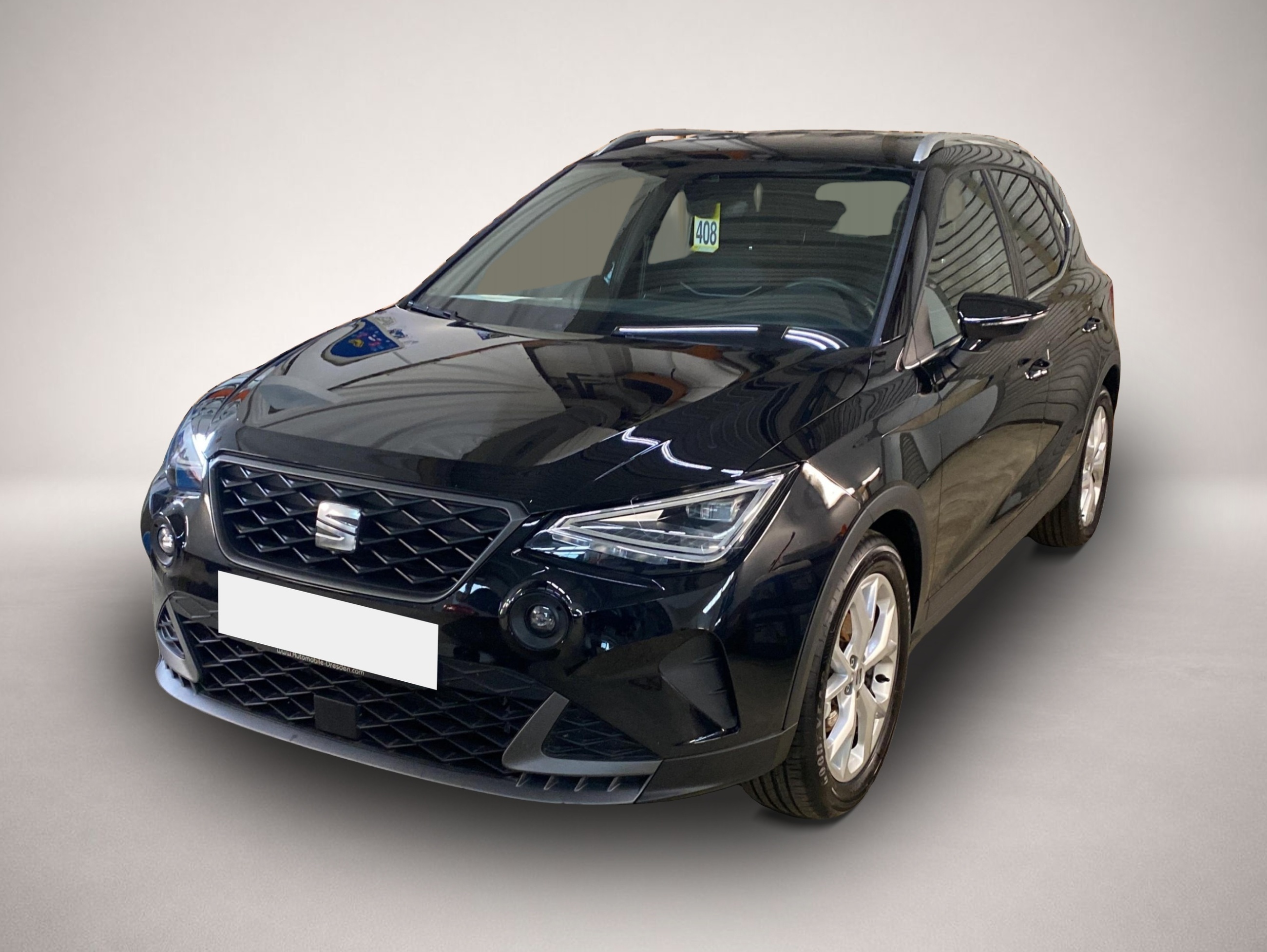 Seat Arona (03/2025, Benzin)