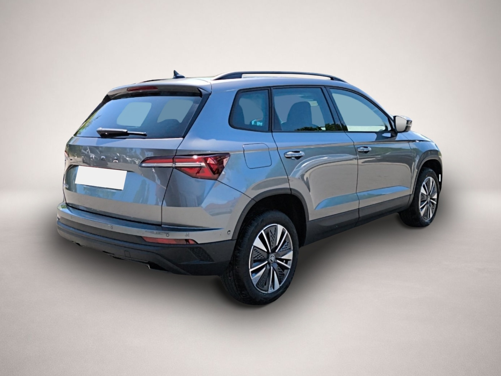 Skoda Karoq (, Benzin)