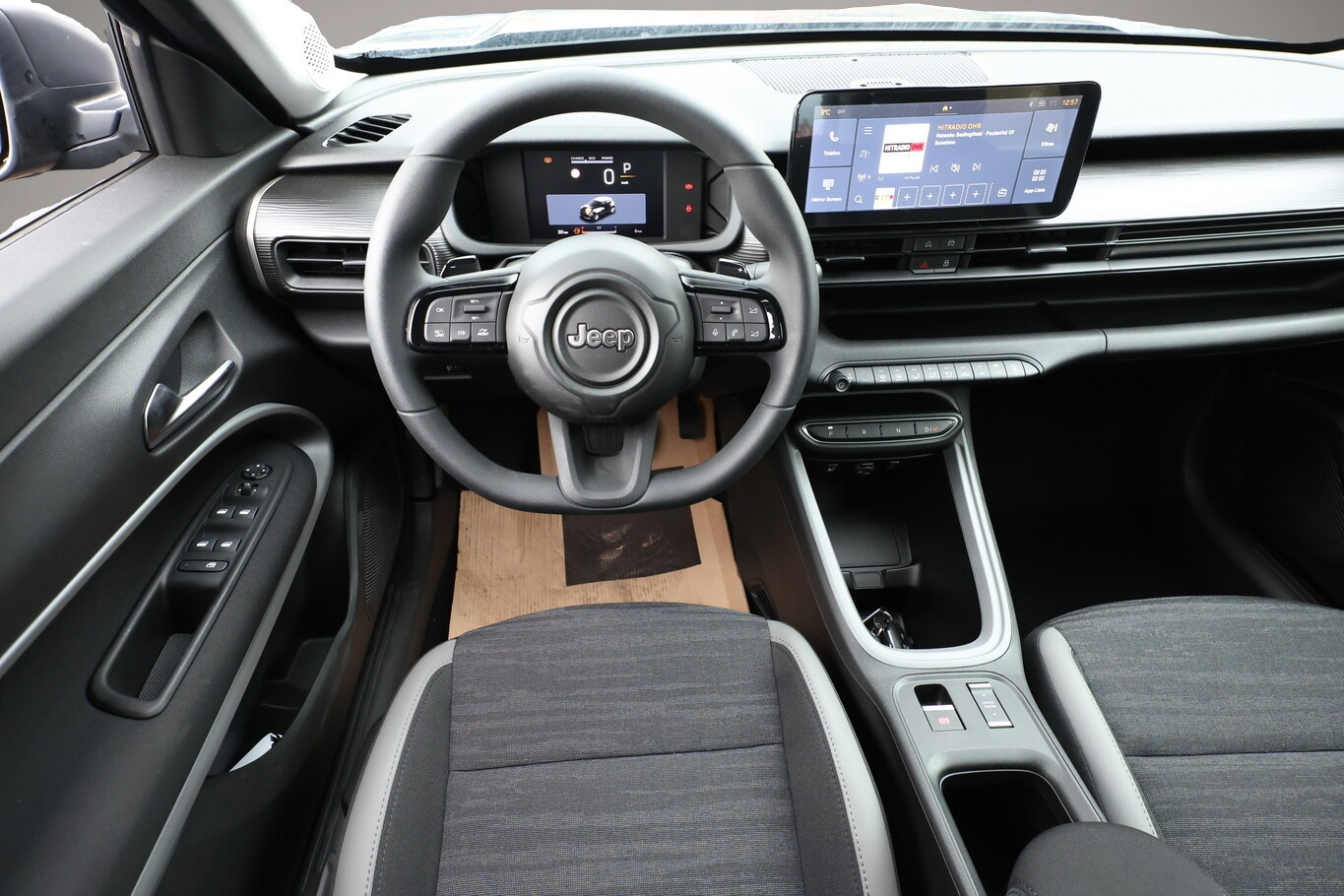 Jeep Avenger (10/2025, Benzin)