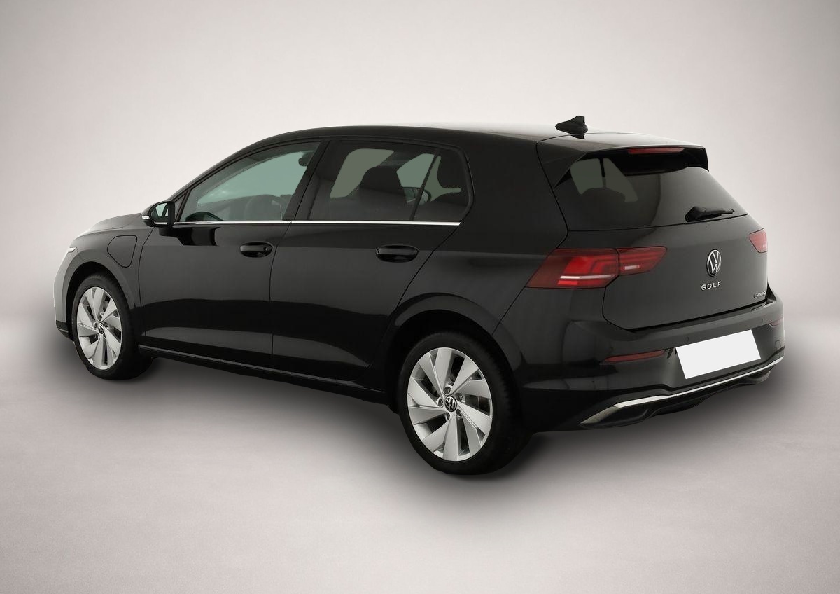 Volkswagen Golf (11/2025, Hybrid (Benzin/Elektro))