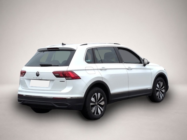 Volkswagen Tiguan (01/2024, Benzin)