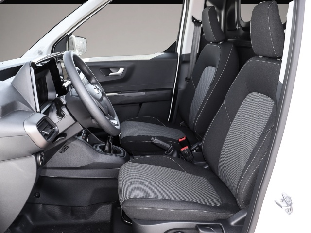 Ford Transit Courier (12/2025, Diesel)