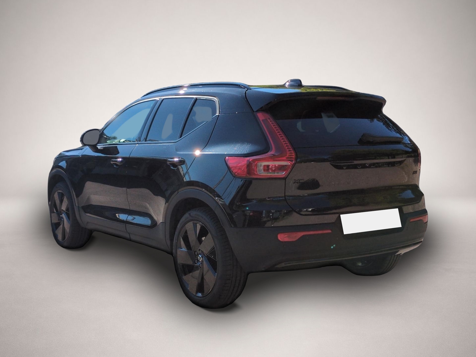 Volvo XC40 (10/2025, Benzin)