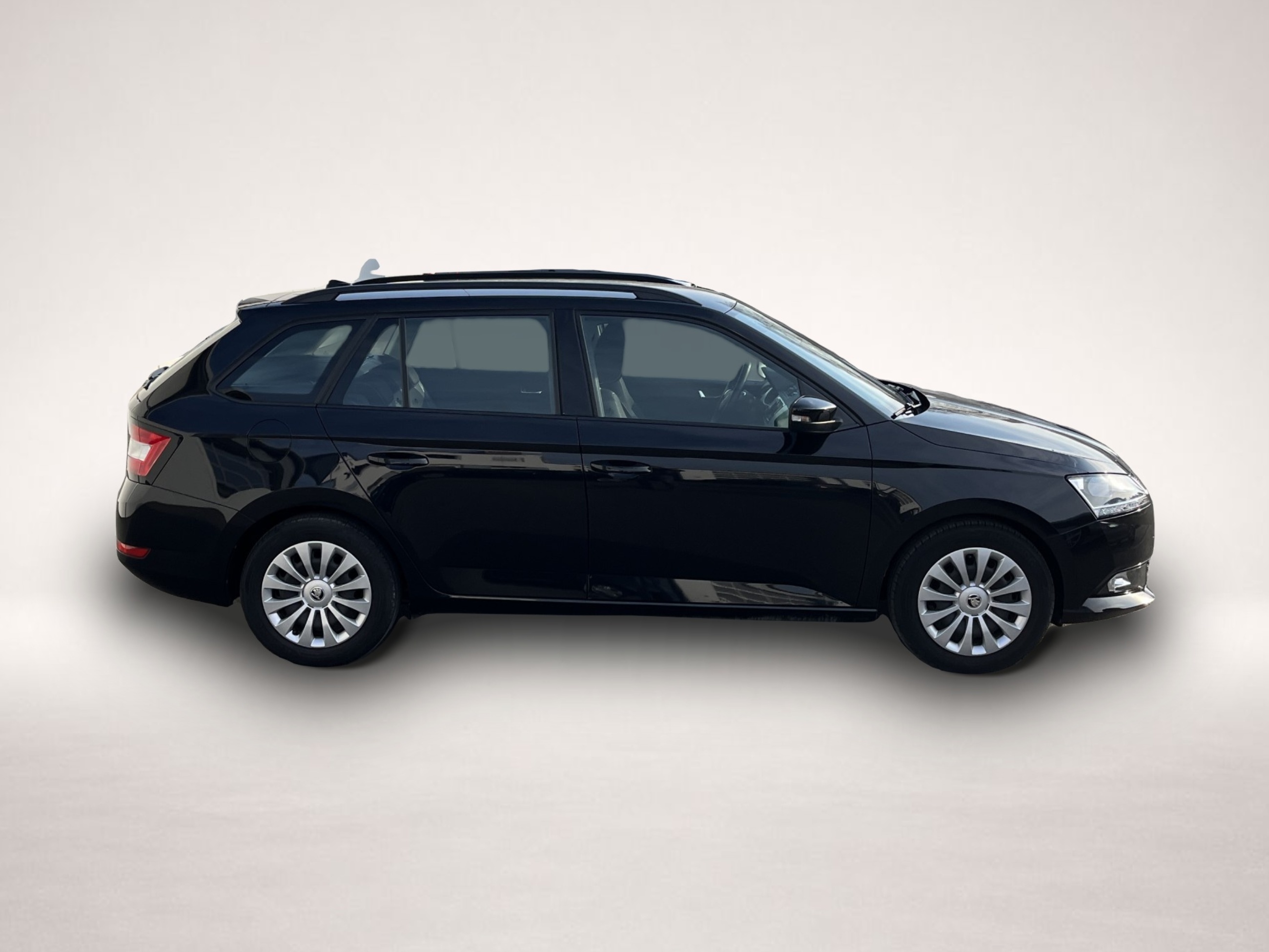 Skoda Fabia (12/2022, Benzin)