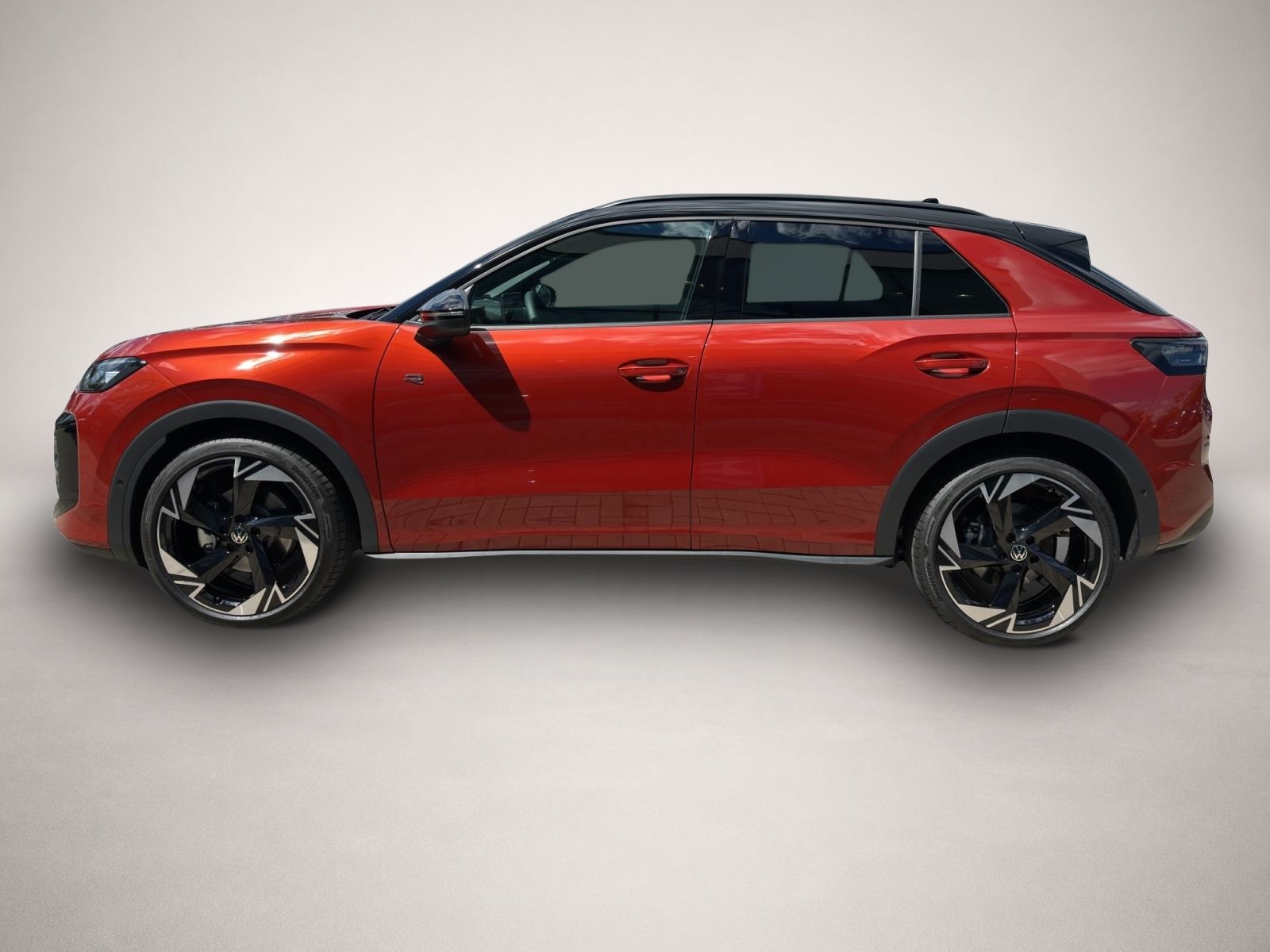 Volkswagen T-Roc (12/2025, Benzin)