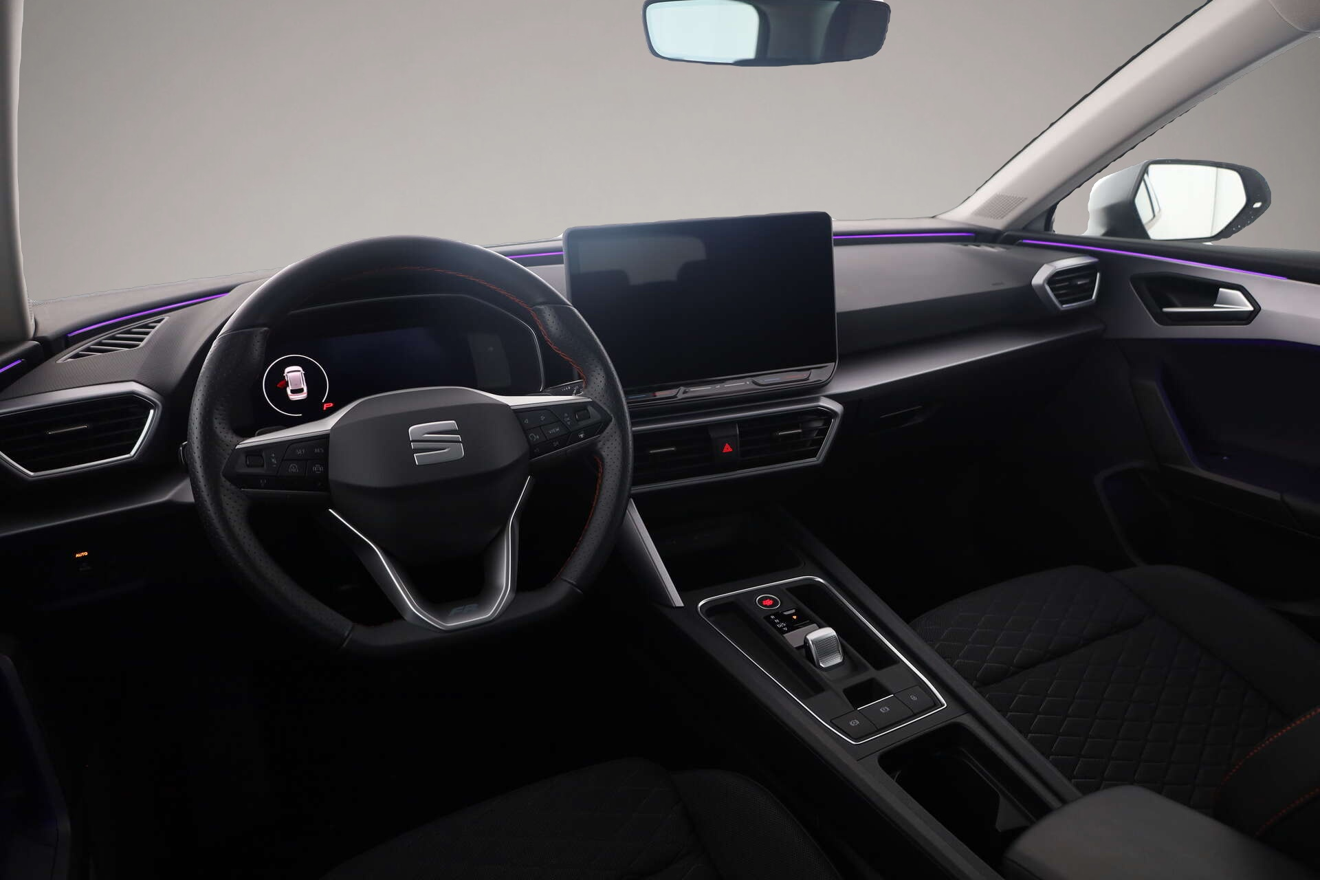 Seat Leon (01/2025, Benzin)