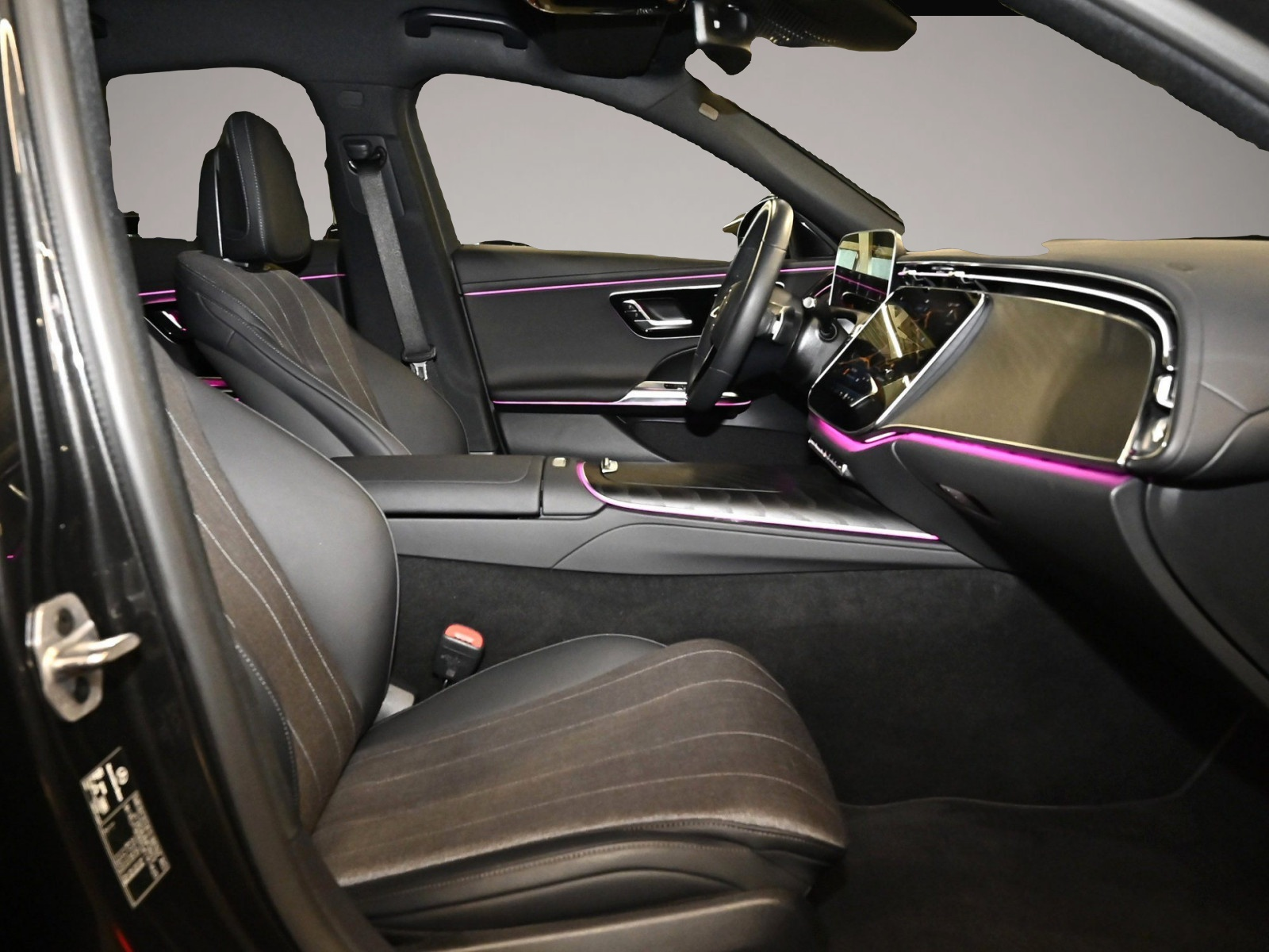Mercedes-Benz E 220 (12/2024, Diesel)
