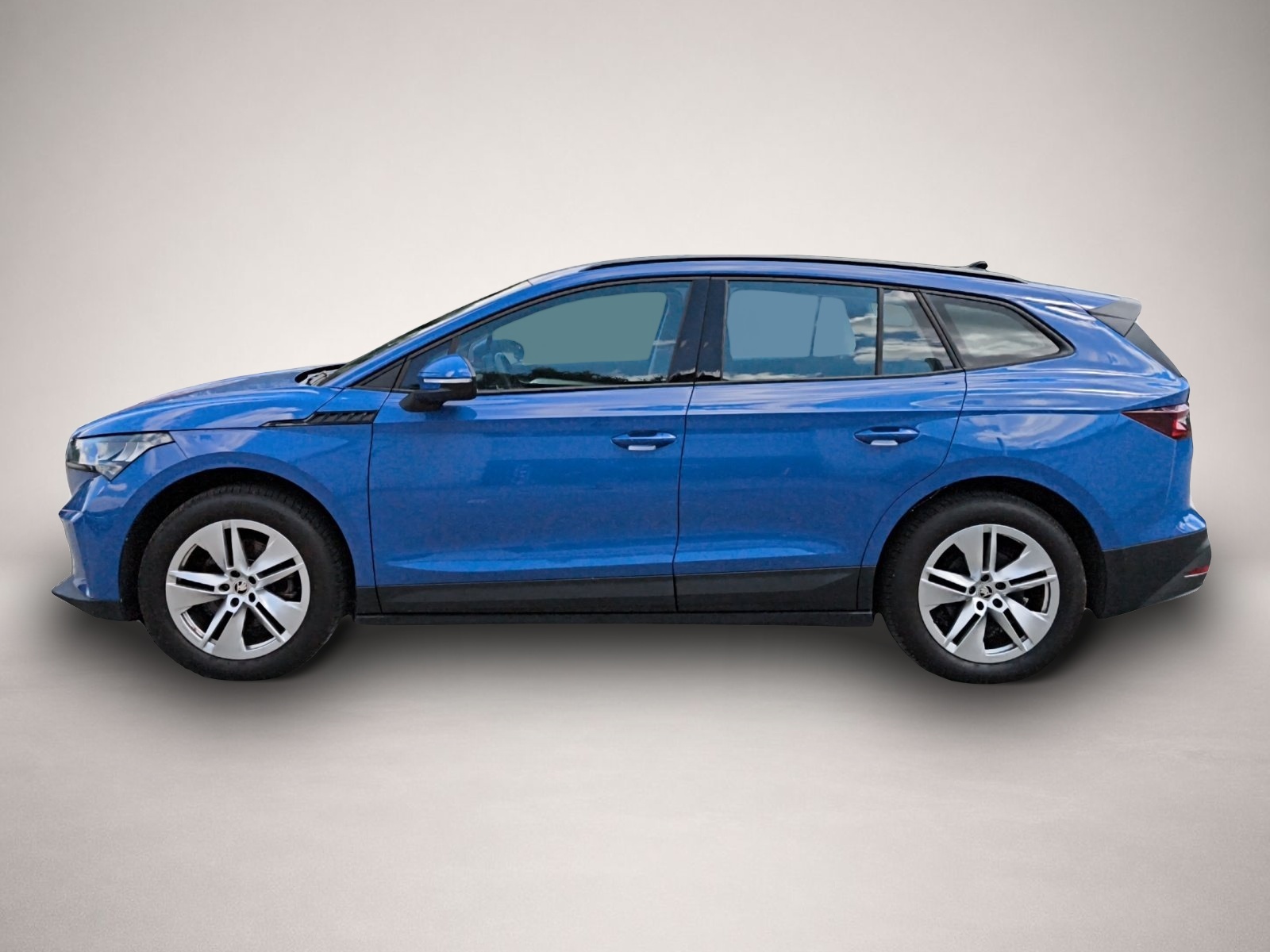Skoda Enyaq (11/2023, ELECTRIC)
