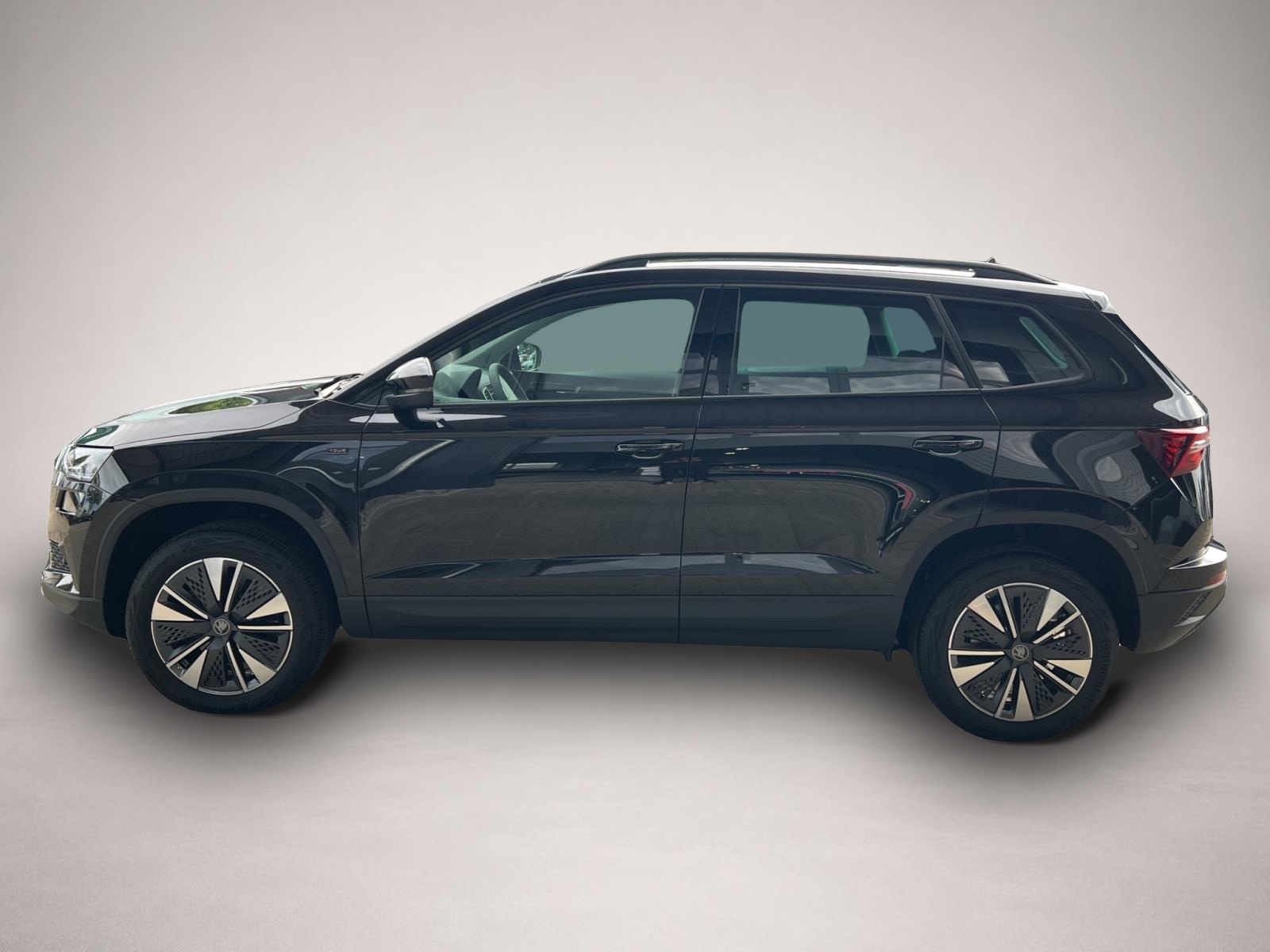 Skoda Karoq, image 2 of 8