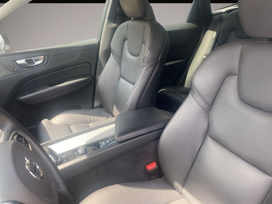 Volvo XC60 (03/2023, Diesel)