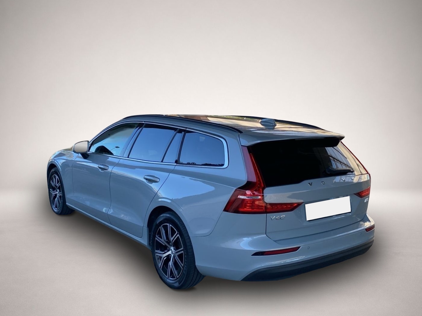 Volvo V60 (08/2023, Benzin)