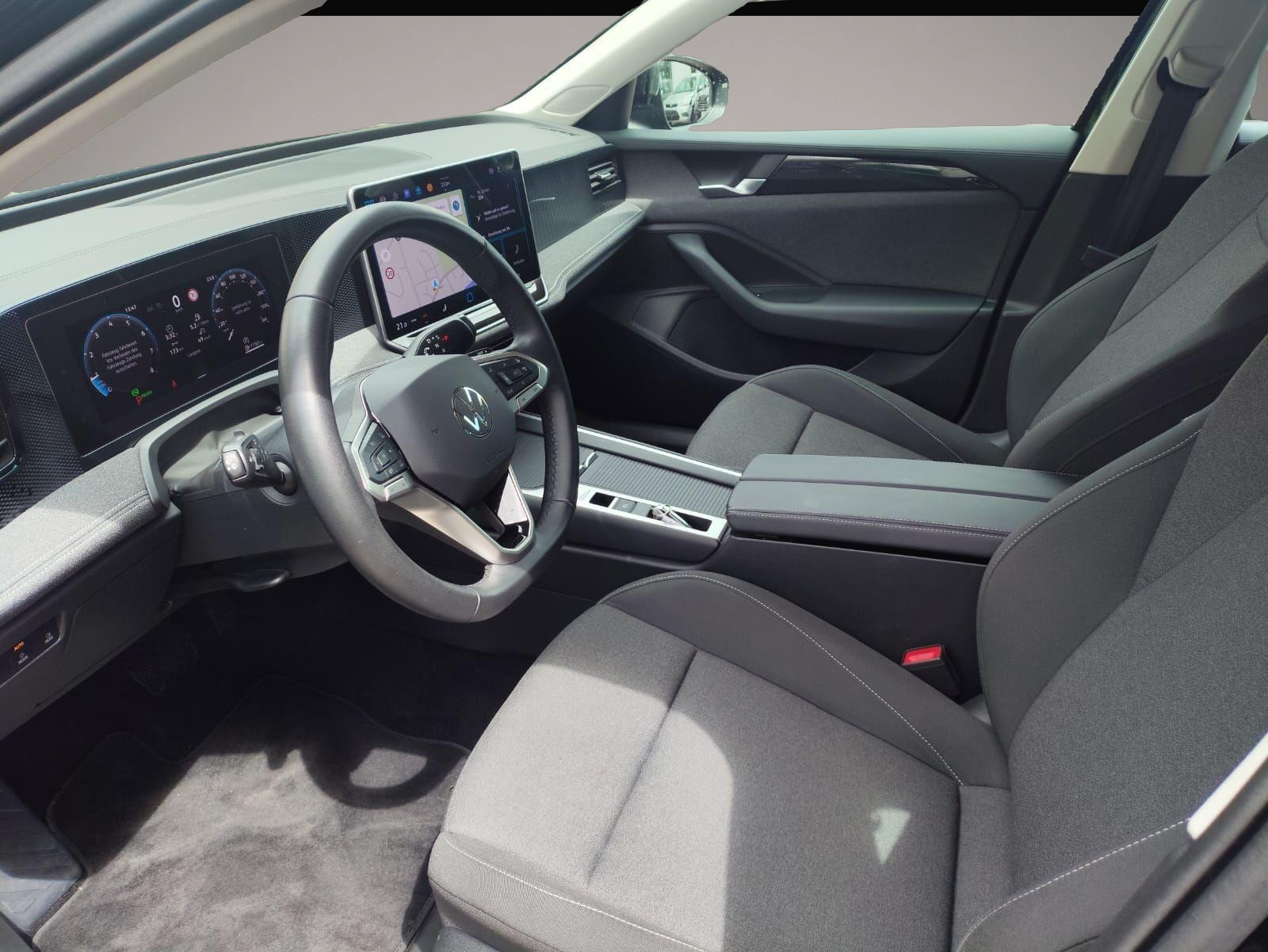 Volkswagen Passat Variant (09/2024, Benzin)
