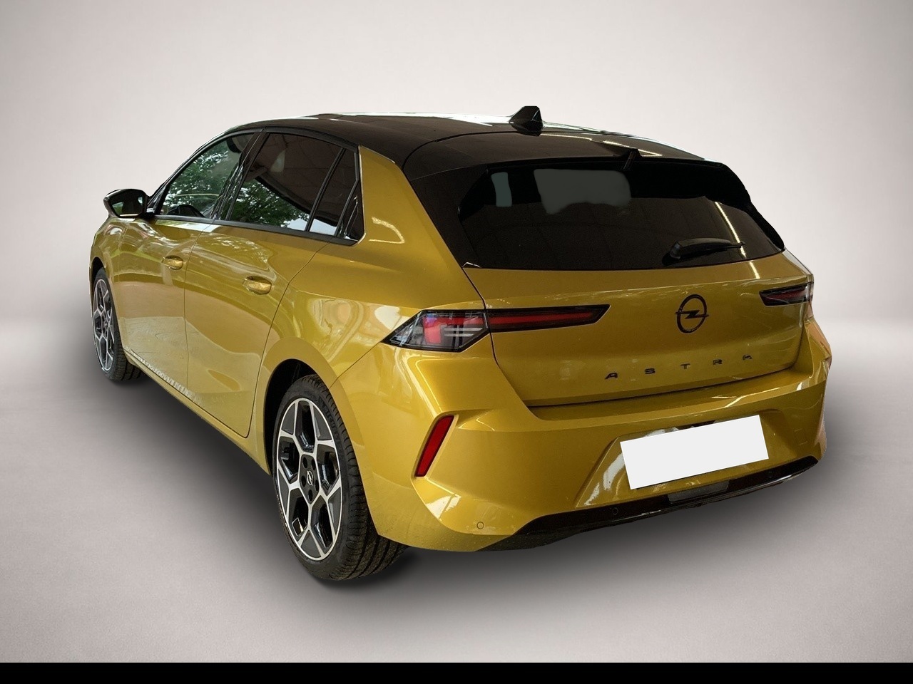 Opel Astra (06/2023, Benzin)