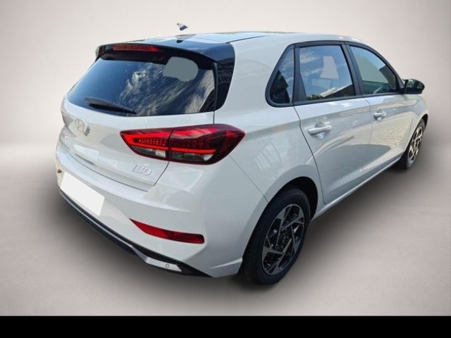 Hyundai i30 (04/2026, Benzin)