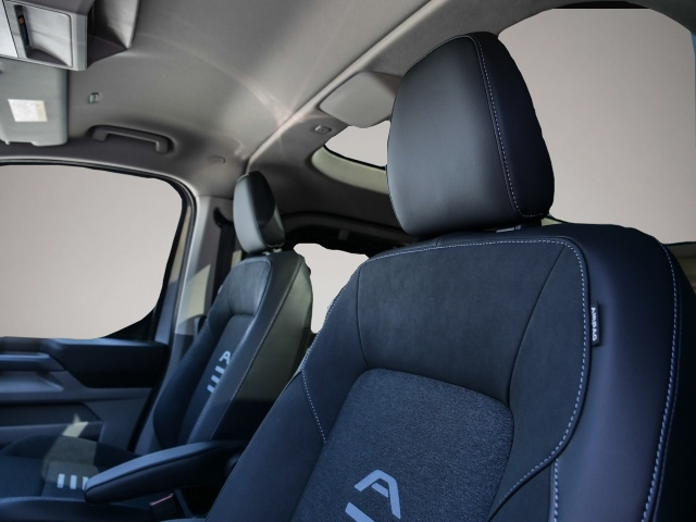Ford Tourneo Custom (06/2026, Diesel)