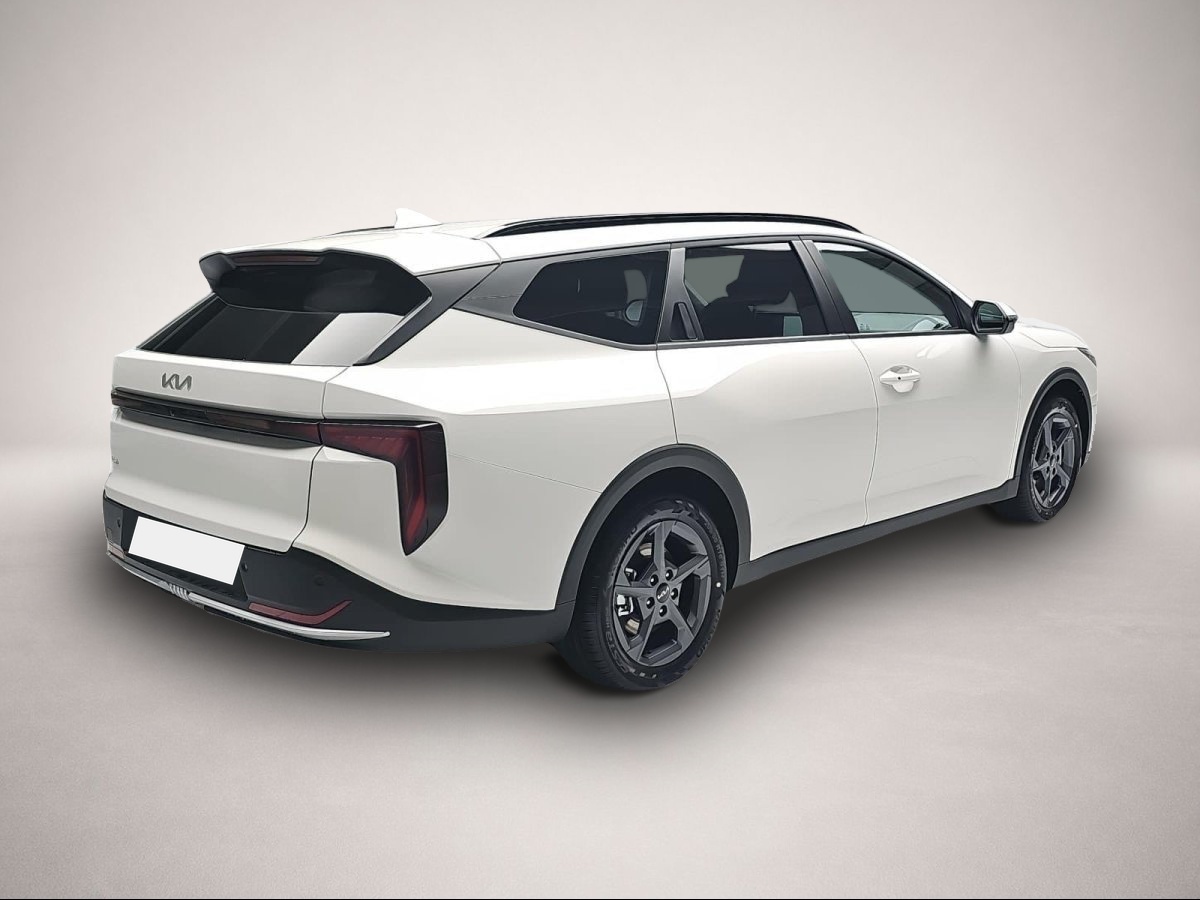 Kia K4, Bild 2 von 4