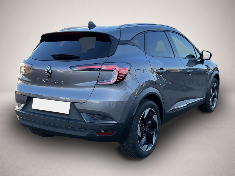 Renault Captur (06/2025, Benzin)