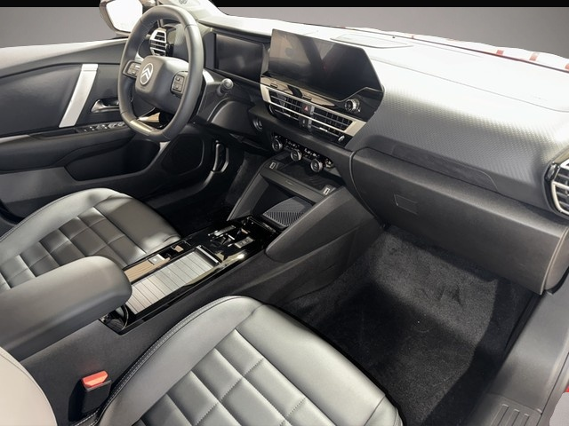 Citroen C4 (02/2026, Benzin)