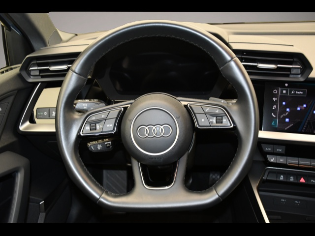 Audi A3 (02/2023, )