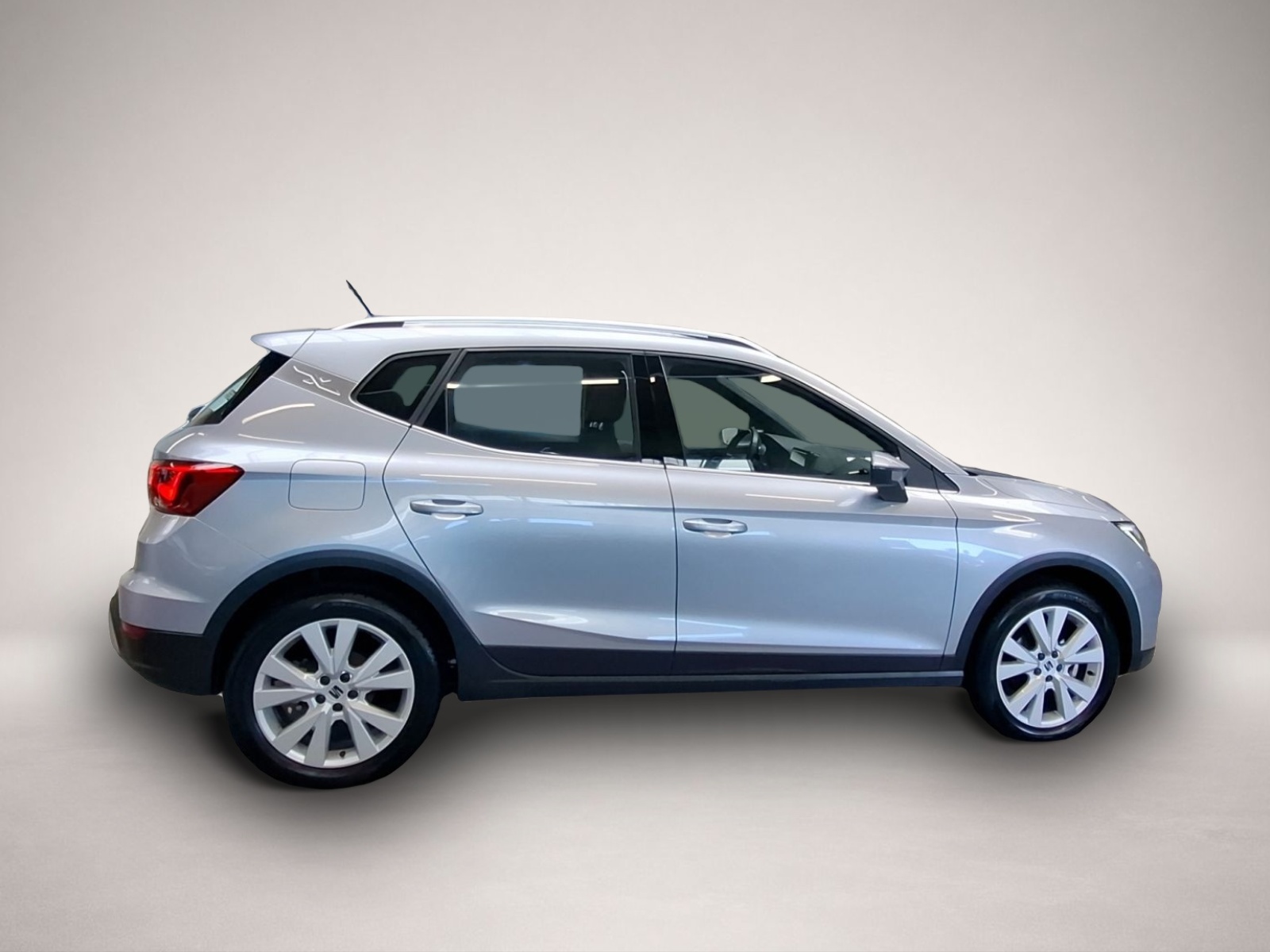 Seat Arona (02/2023, Benzin)