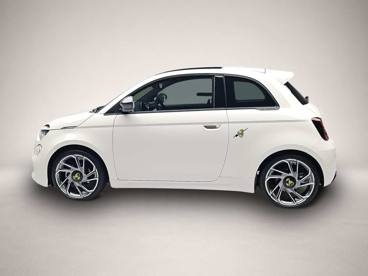 Abarth 500e, image 4 of 4