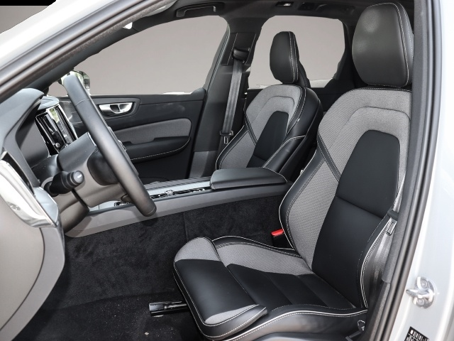 Volvo XC60 (02/2024, Hybrid (Benzin/Elektro))