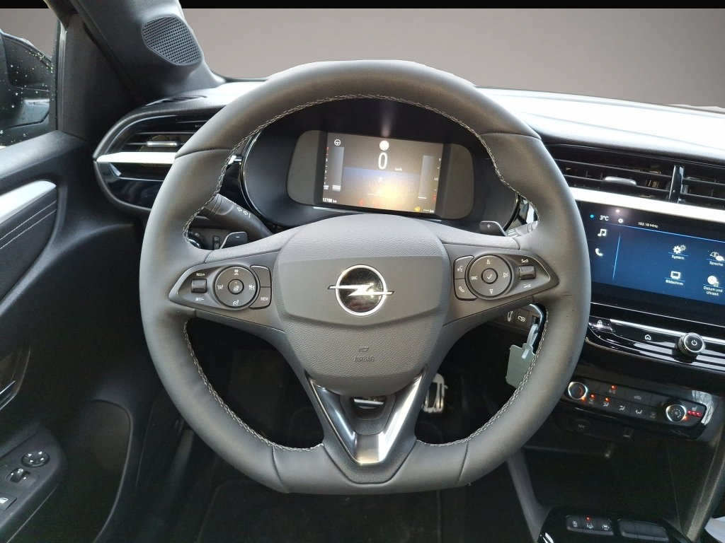 Opel Corsa (05/2025, Benzin)