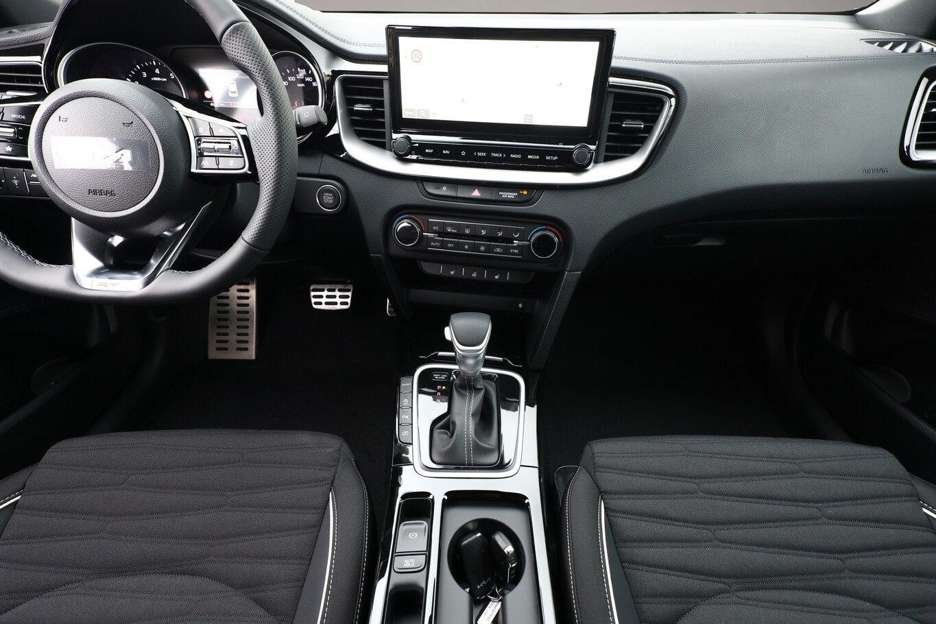 KIA XCeed (12/2025, Benzin)