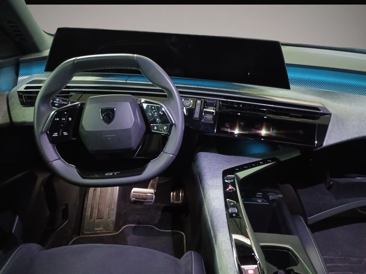 Peugeot 3008 (08/2024, ELECTRIC)
