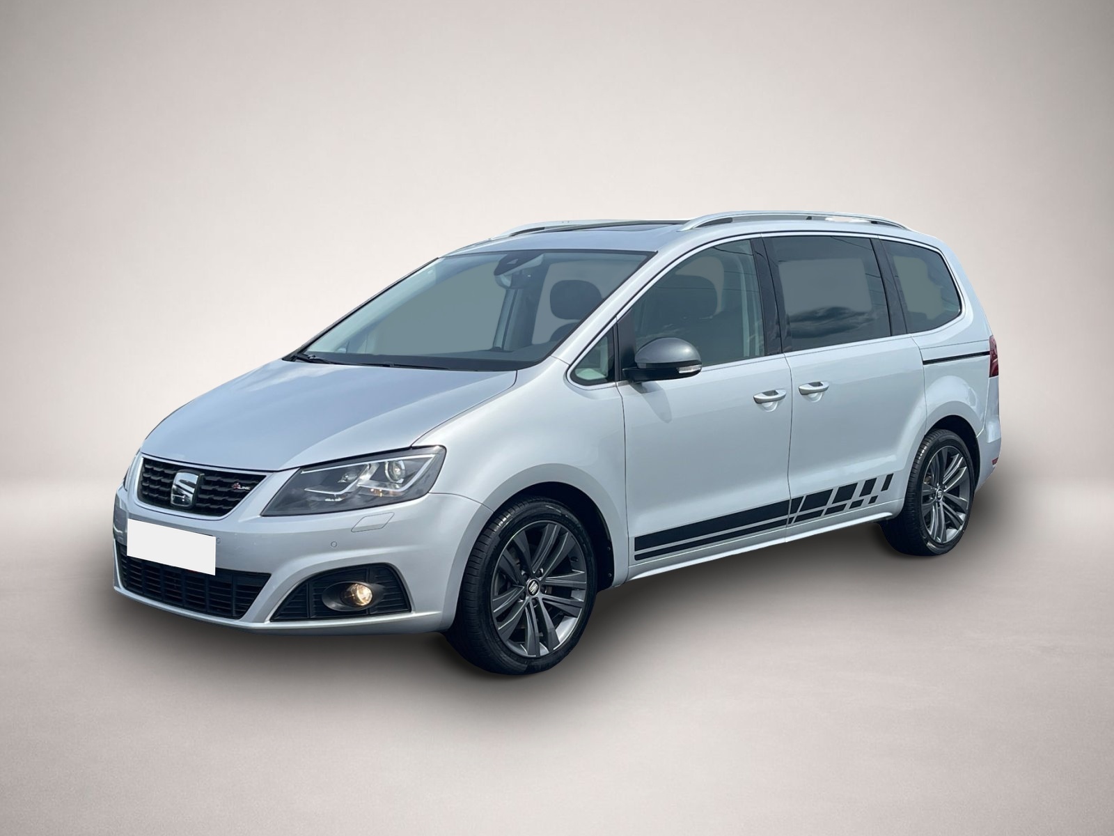 Seat Alhambra (07/2022, Benzin)