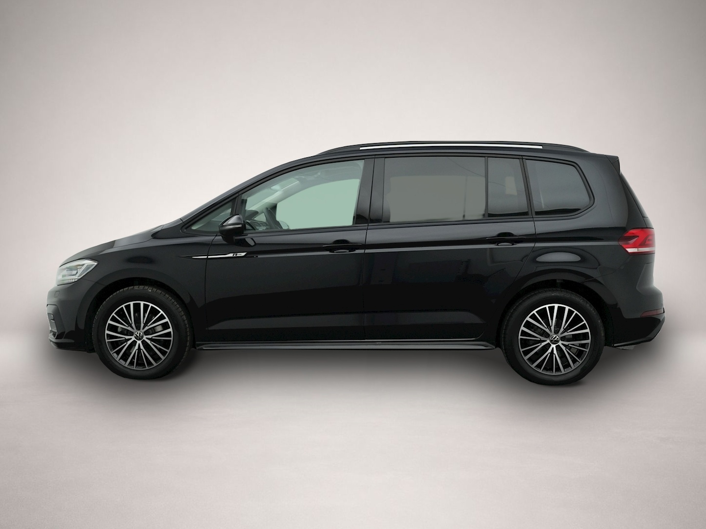Volkswagen Touran (08/2024, Benzin)