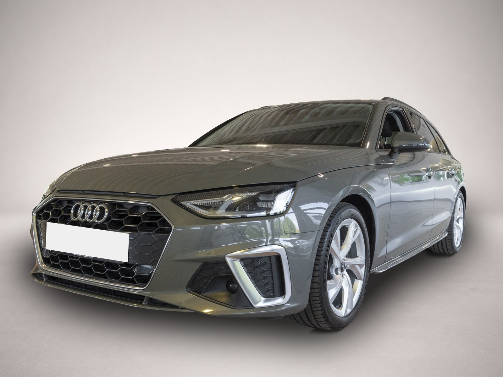 Audi A4 (12/2024, Diesel)