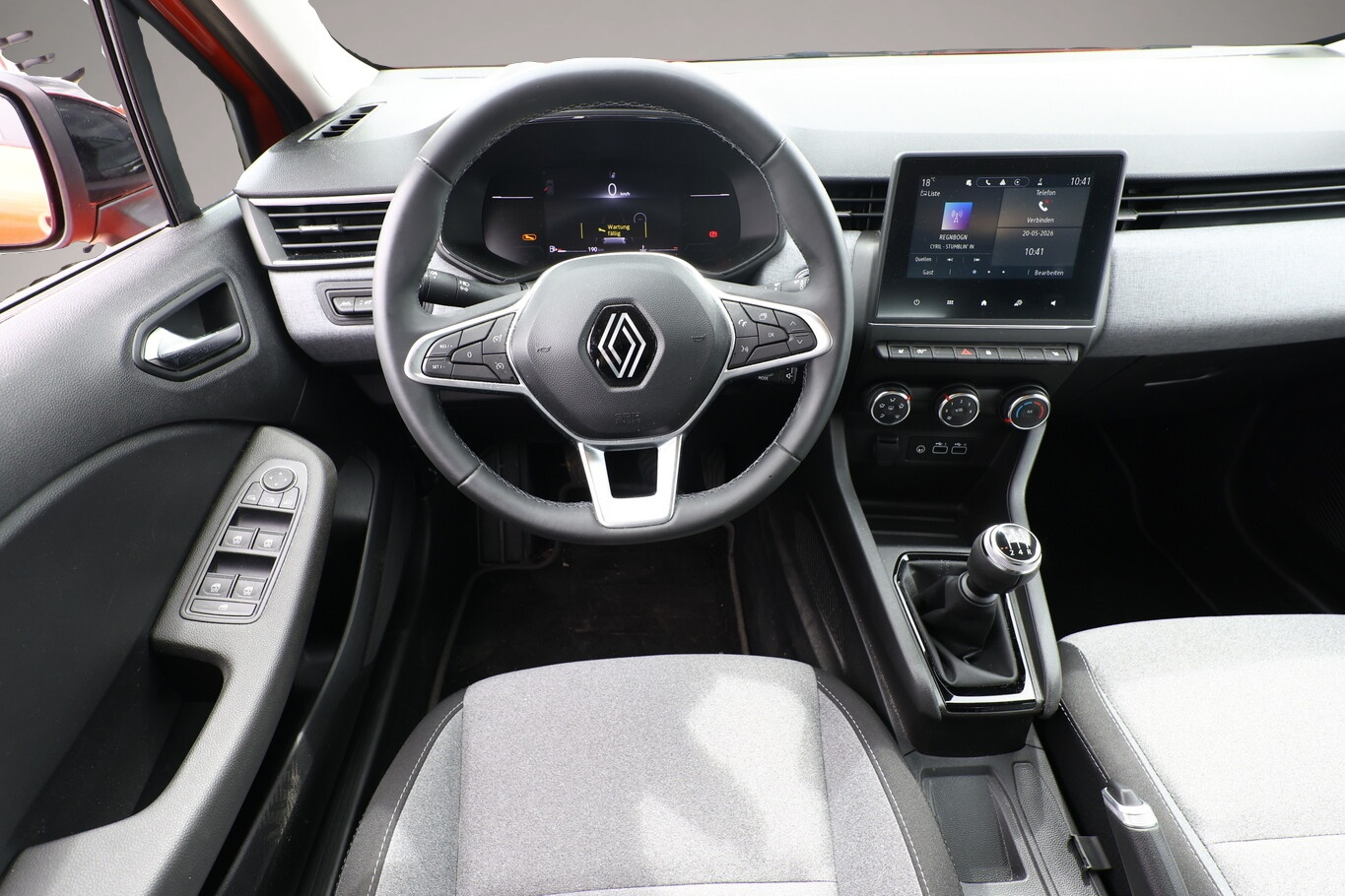 Renault Clio (05/2024, Benzin)