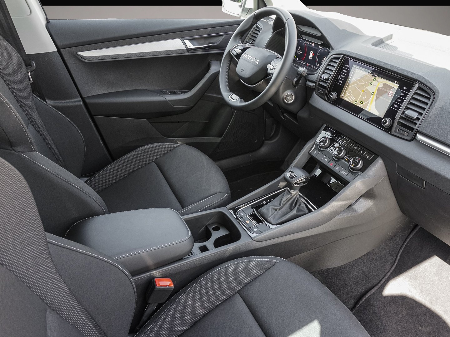 Skoda Karoq (06/2025, )