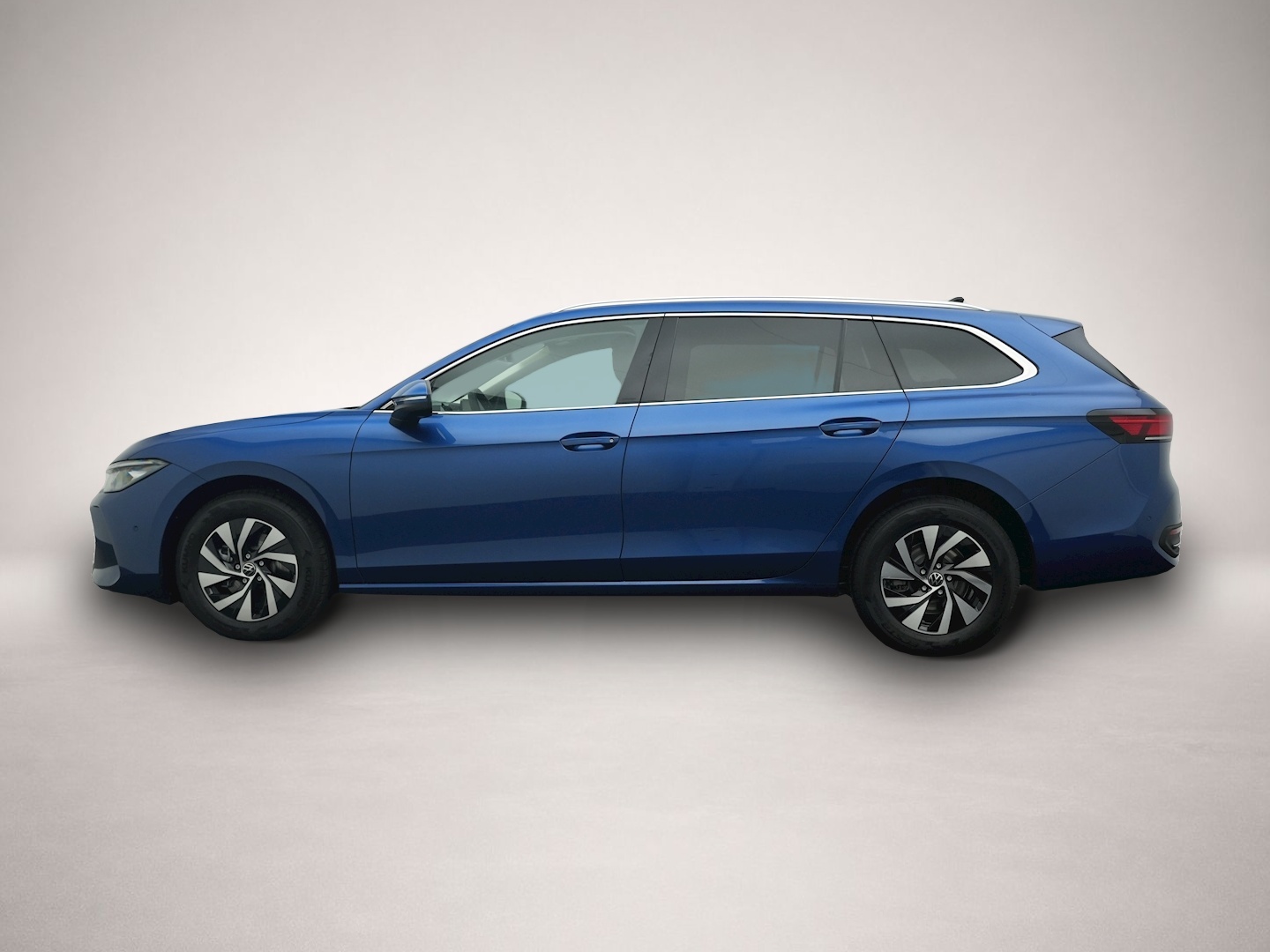 Volkswagen Passat Variant, image 2 of 6