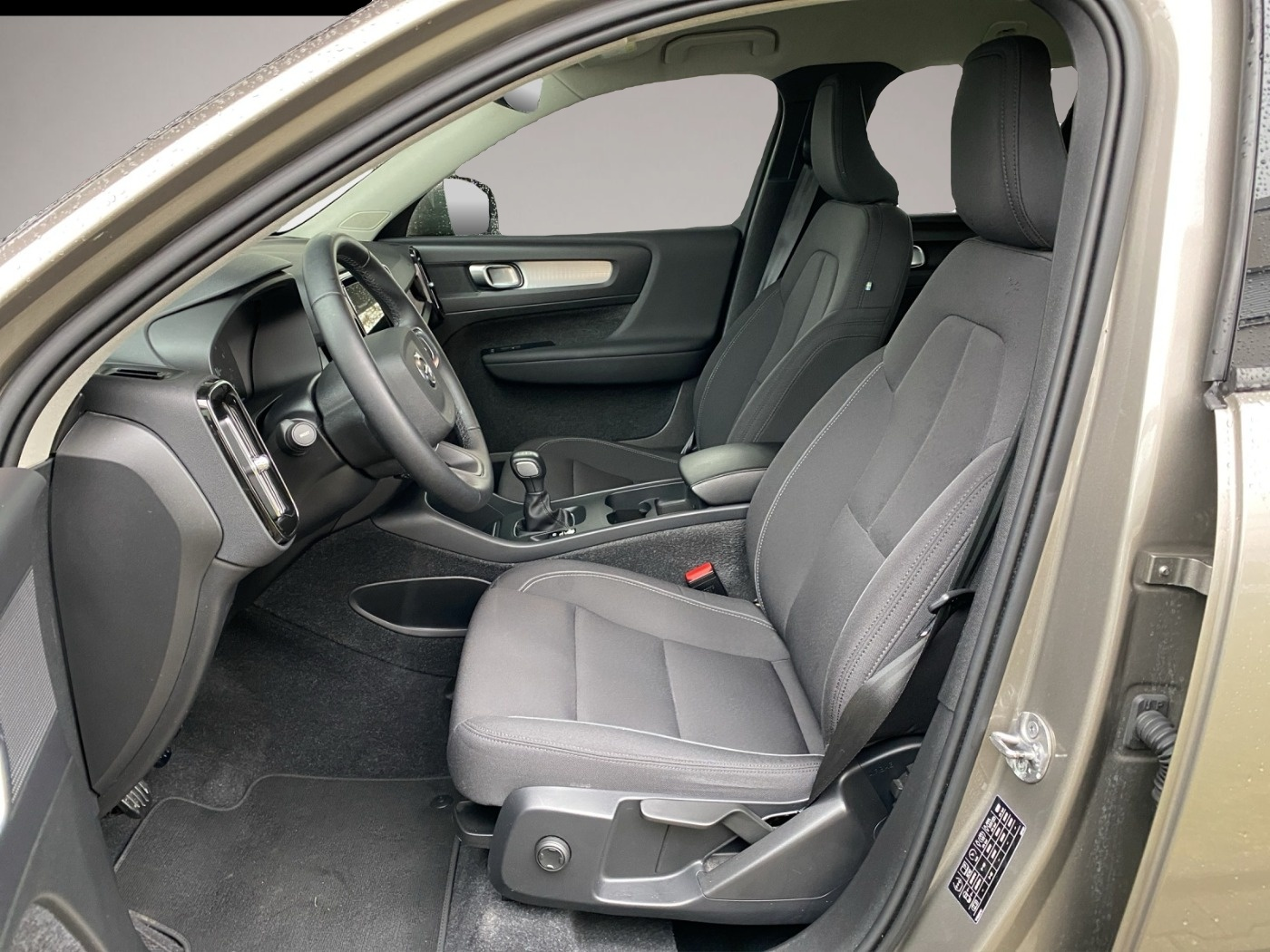 Volvo XC40 (01/2022, Benzin)