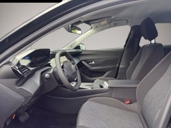 Peugeot 308 (08/2025, Benzin)