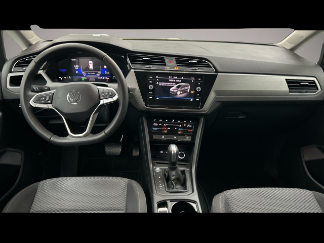 Volkswagen Touran (12/2025, Benzin)