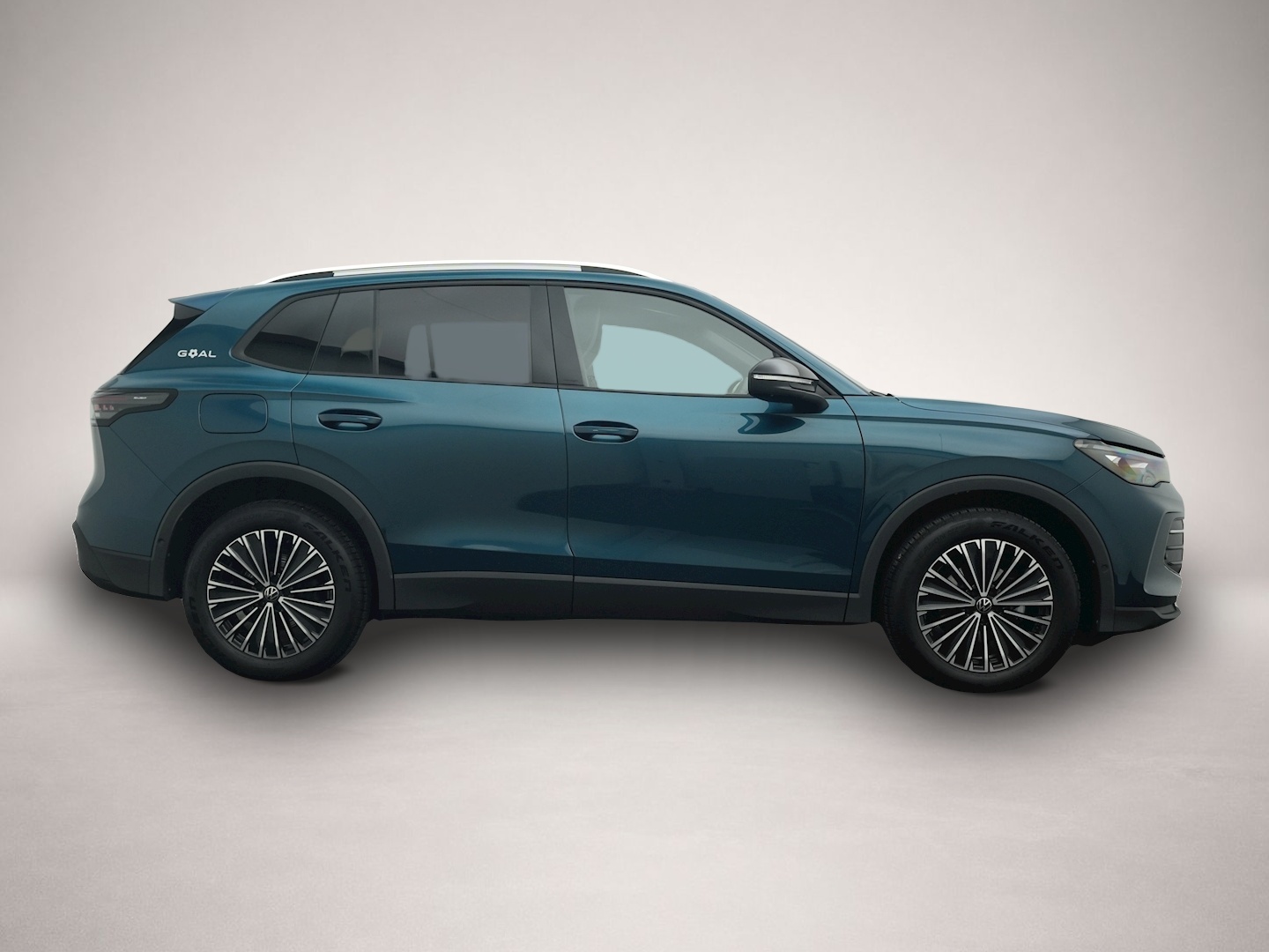 Volkswagen Tiguan (10/2025, Benzin)