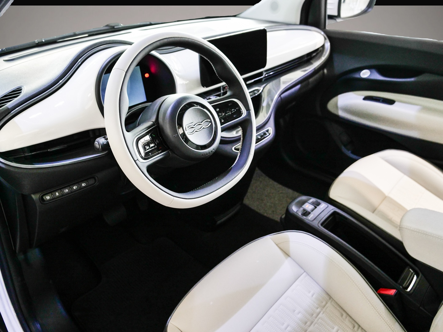 Fiat 500e (11/2025, ELECTRIC)