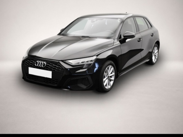 Audi A3 (02/2023, Benzin)
