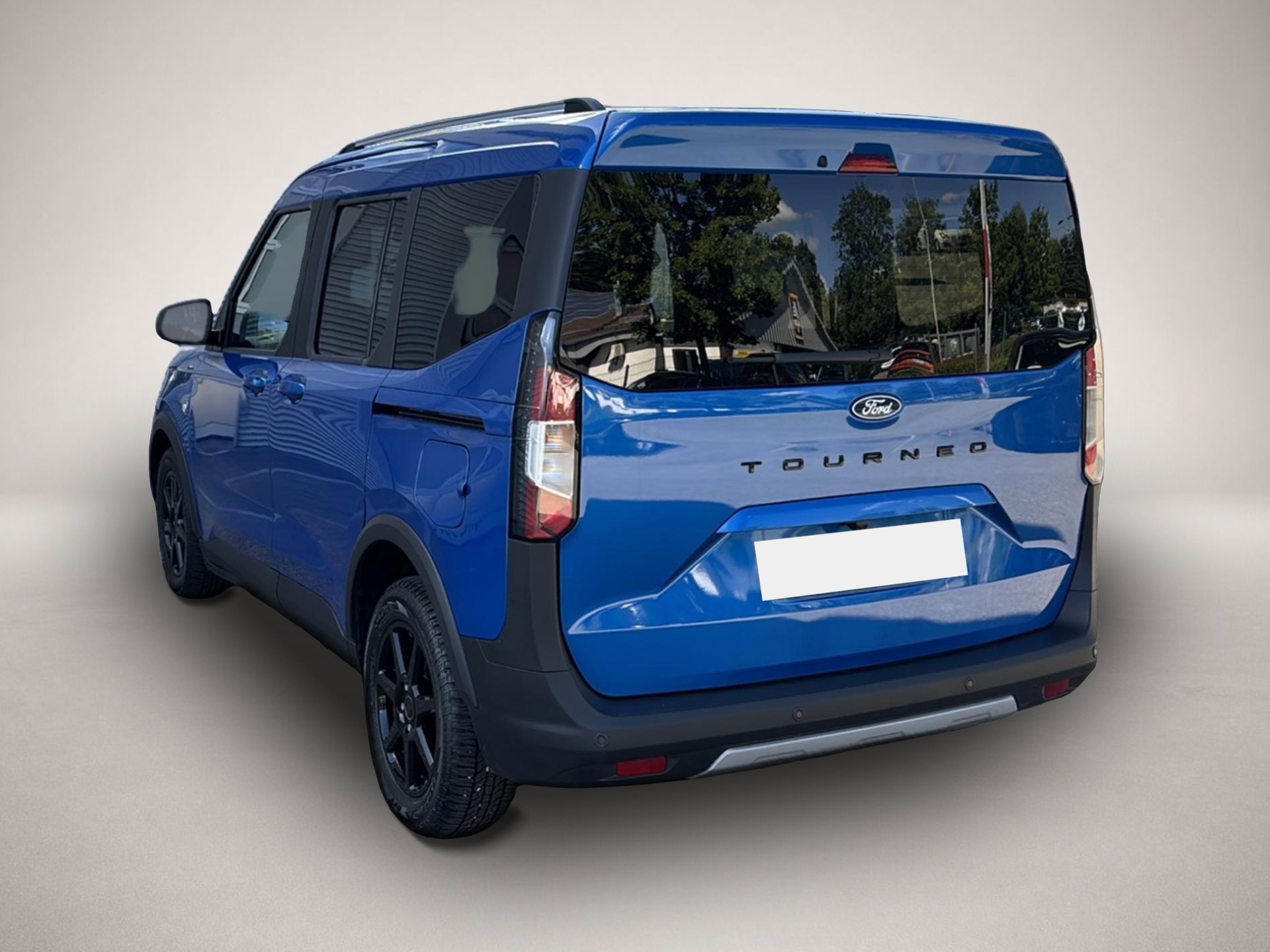 Ford Tourneo Courier (12/2024, Benzin)